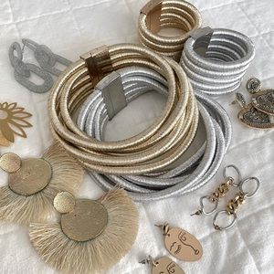 COPY - Bundle of 10 pieces gold and silver choker bracelet, faces heart earring…